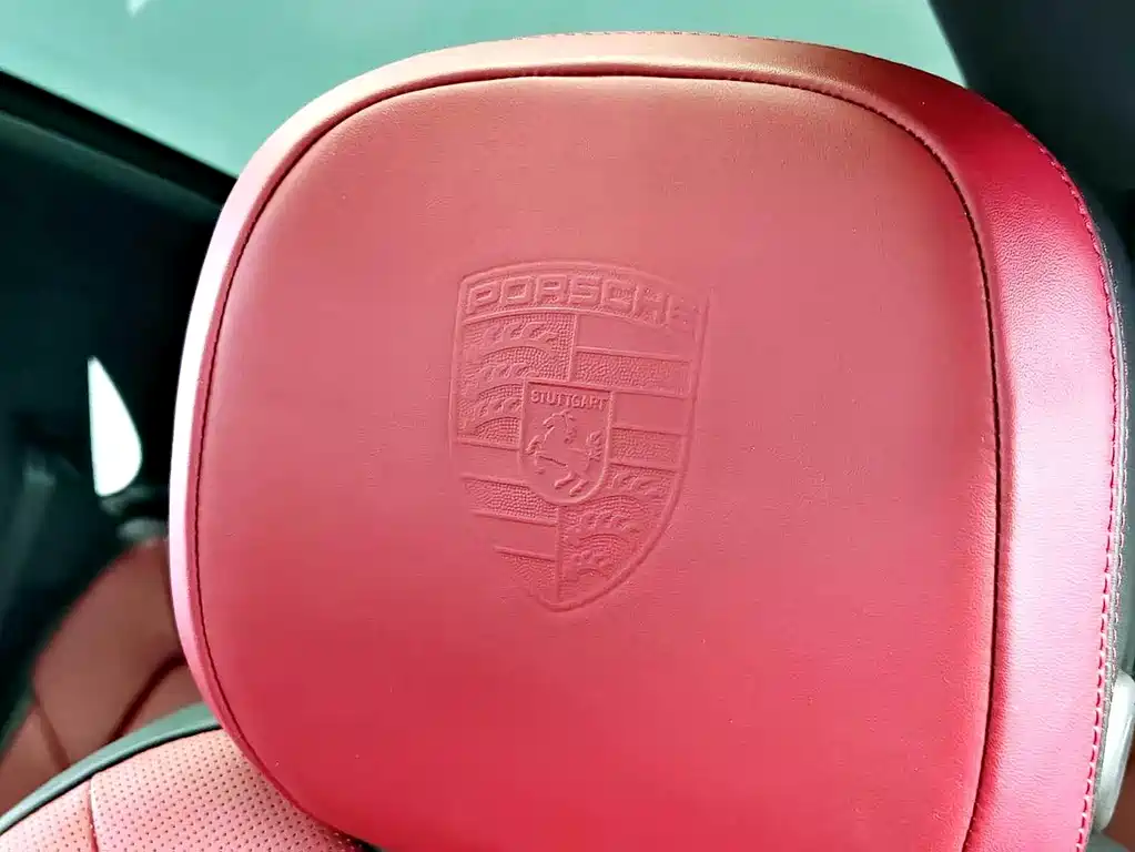 Porsche Cayenne 2024 — фото 19