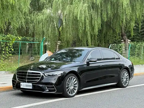 Mercedes-Benz S-Class 2021