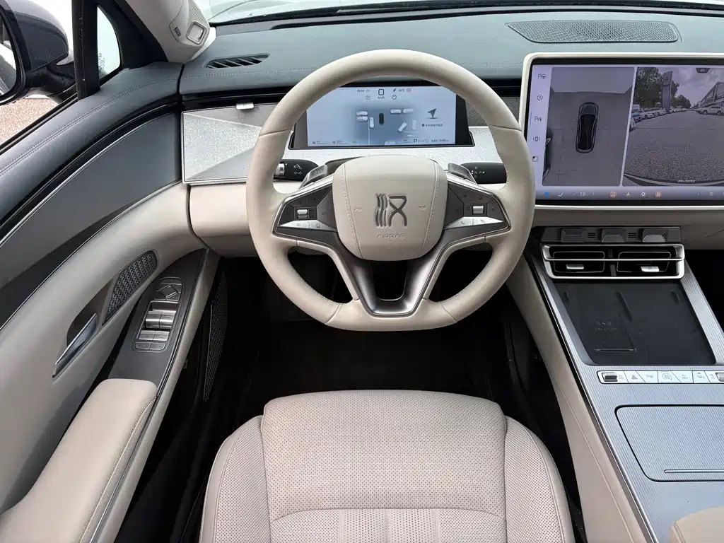 BYD Han L 2025