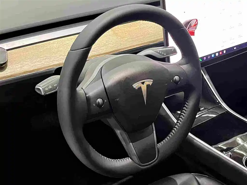 Tesla Model 3 2019 — фото 7