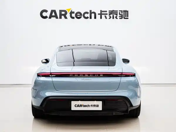 Porsche Taycan 2019