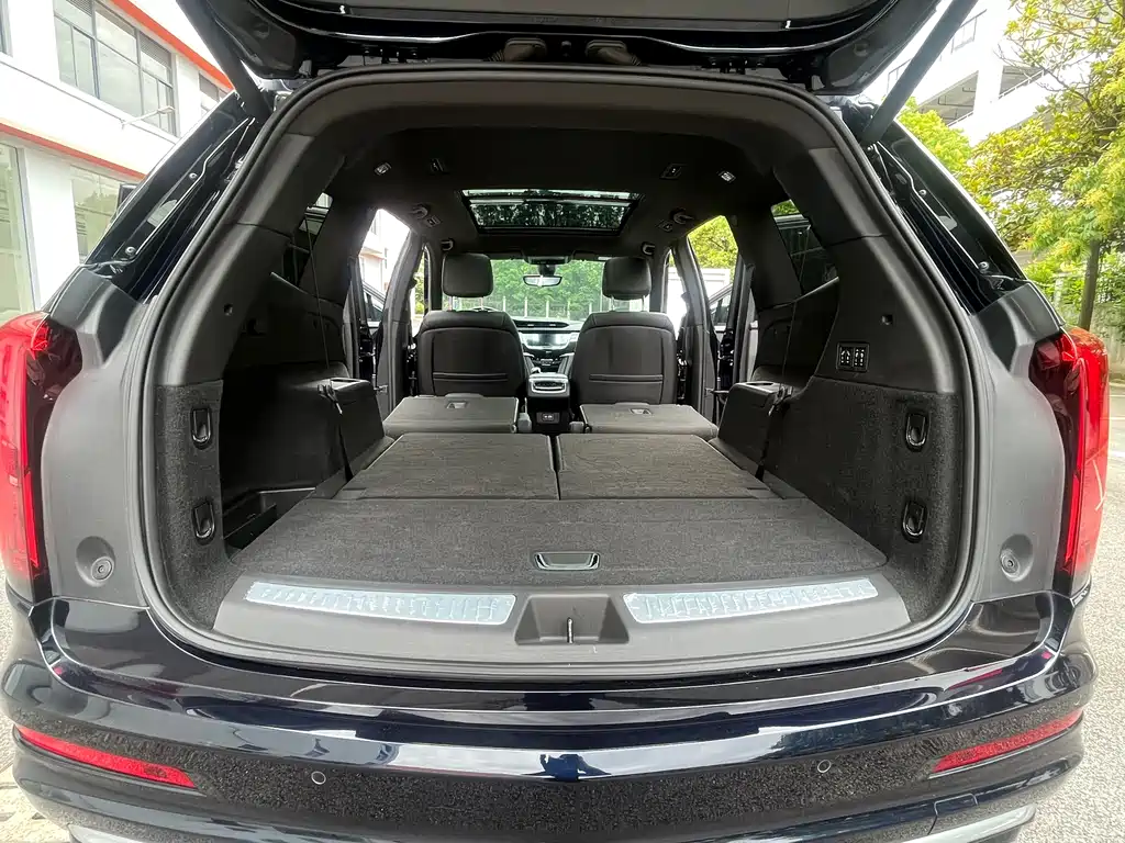 Cadillac XT6 2019 — фото 18