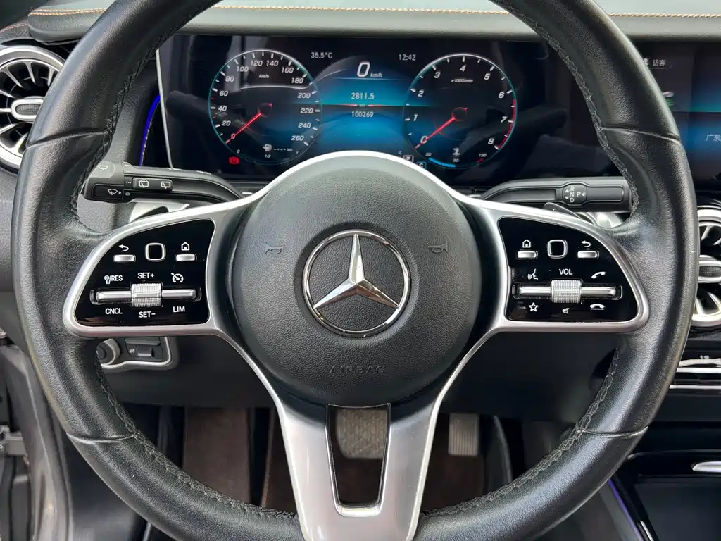 Mercedes-Benz GLB 2020