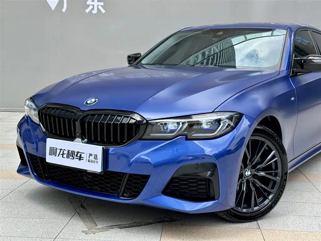 BMW 3 Series 2021 — фото 14
