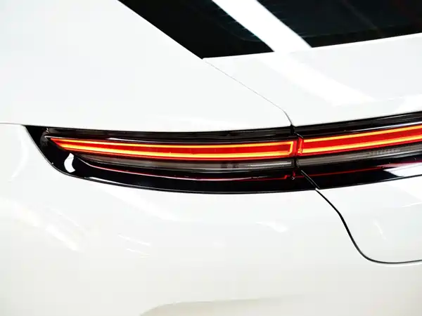 Porsche Panamera 2024