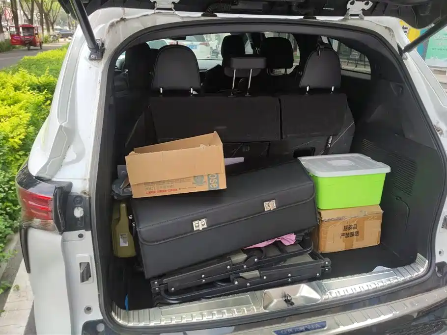Toyota Granvia 2024