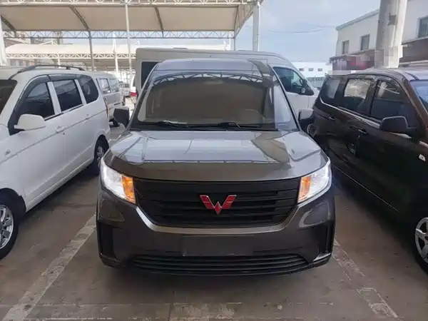 Wuling Journey 2022