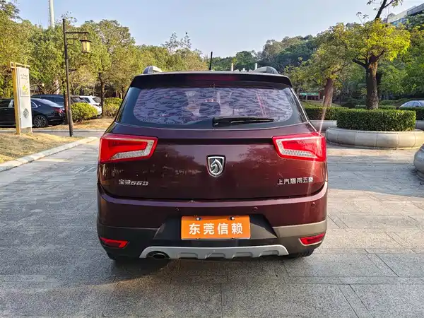 Baojun 560 2015