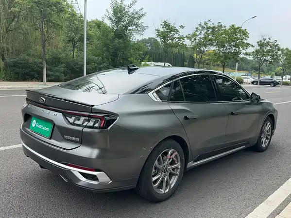 Ford Mondeo 2023
