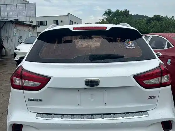 Geely Vision X3 2017