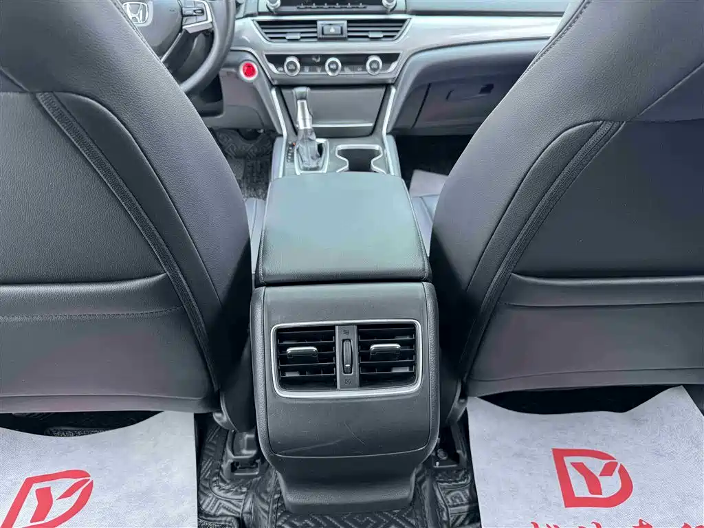 Honda Accord 2021 — фото 20