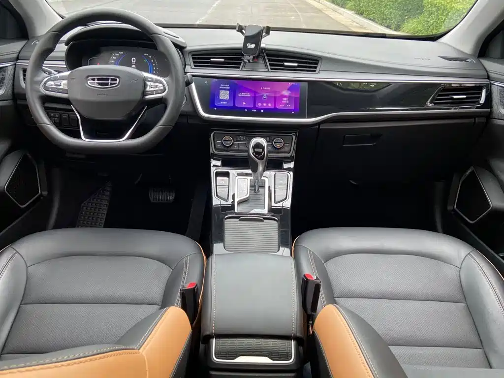 Geely Emgrand GL 2020 — фото 10