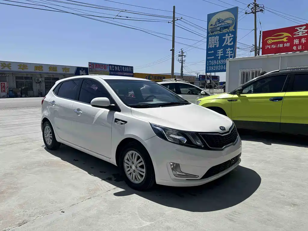 Kia K2 2014