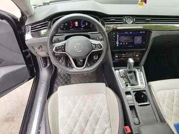 Volkswagen Magotan 2022