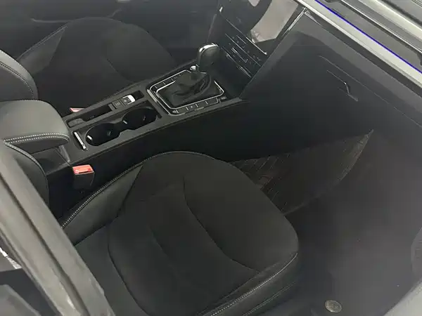 Volkswagen CC 2024