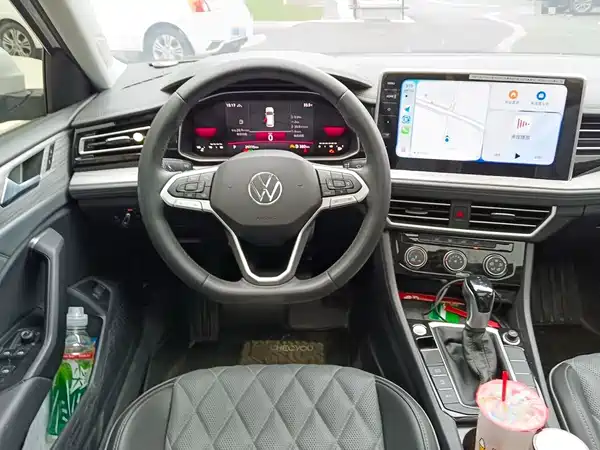 Volkswagen Sagitar 2024