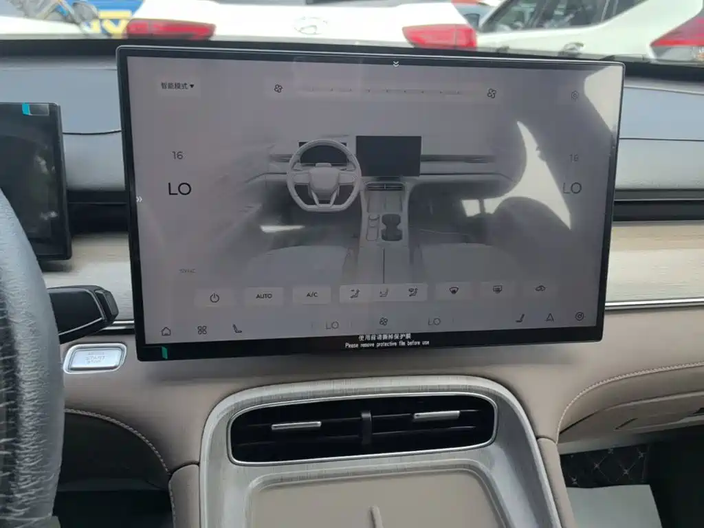 Chery Tiggo 8 PLUS 2025 — фото 13