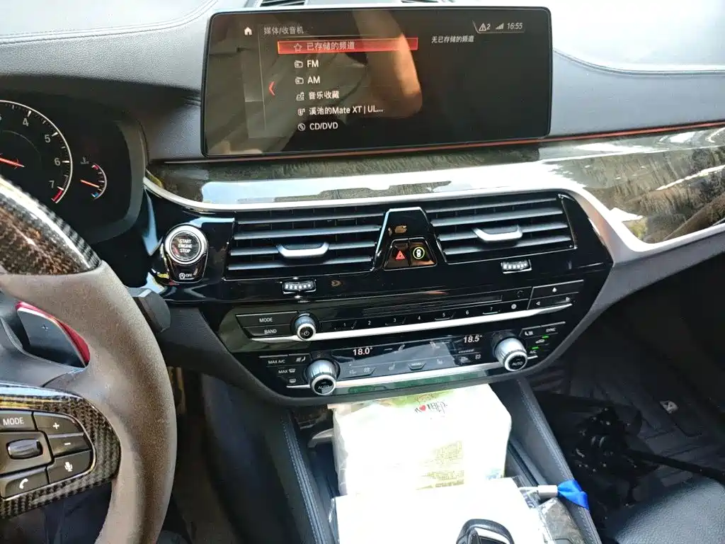 BMW 6 Series GT 2019 — фото 14
