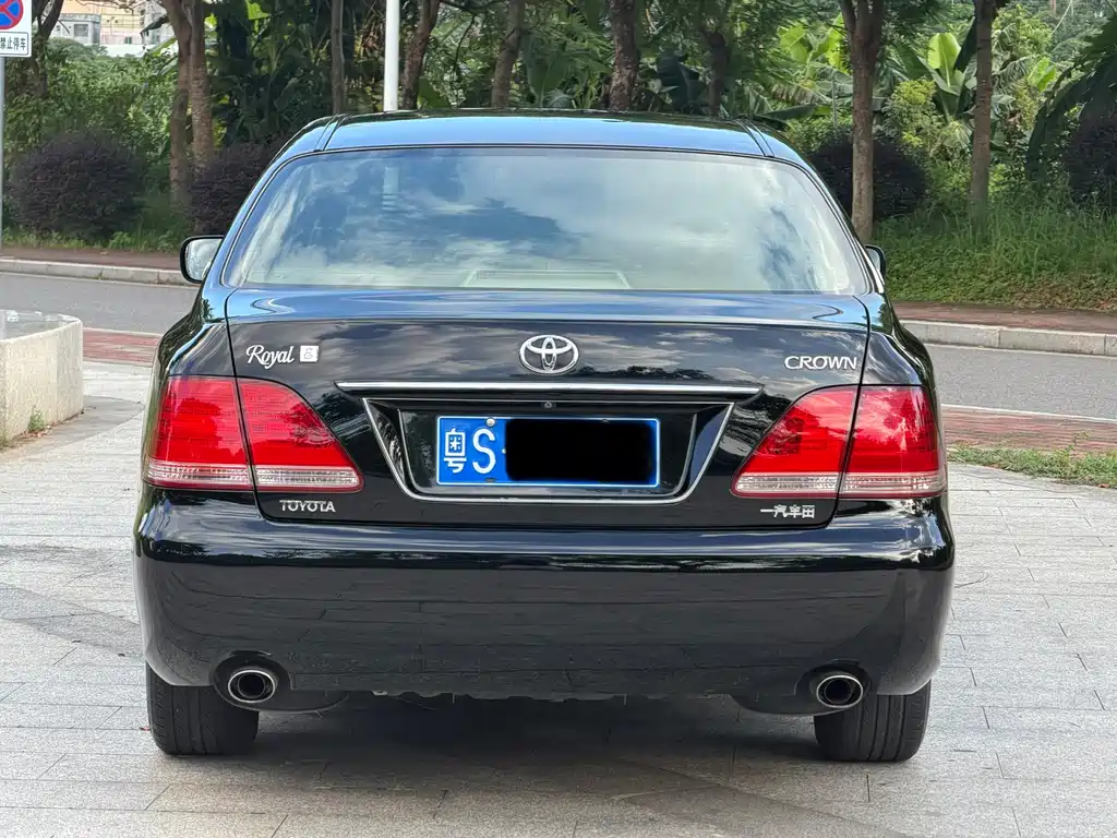 Toyota Crown 2007 — фото 19