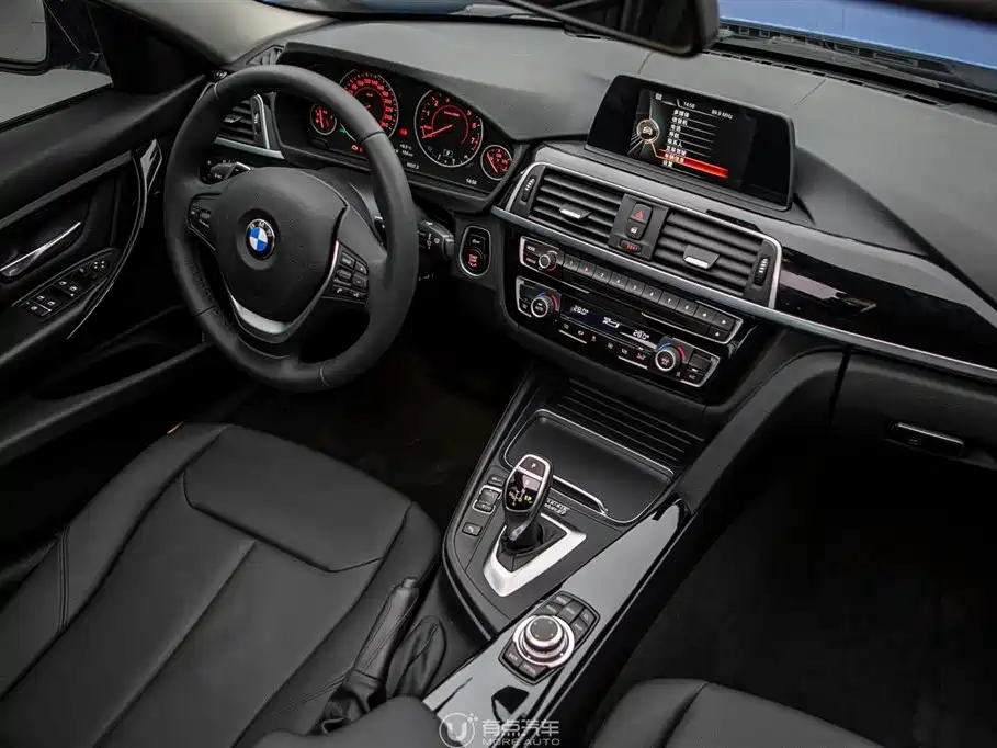 BMW 3 Series 2017 — фото 7