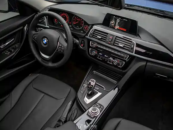 BMW 3 Series 2017
