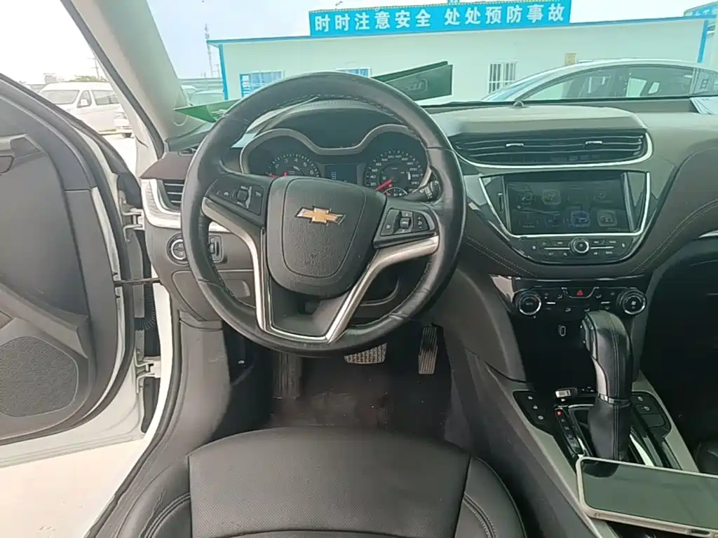 Chevrolet Malibu 2018 — фото 11