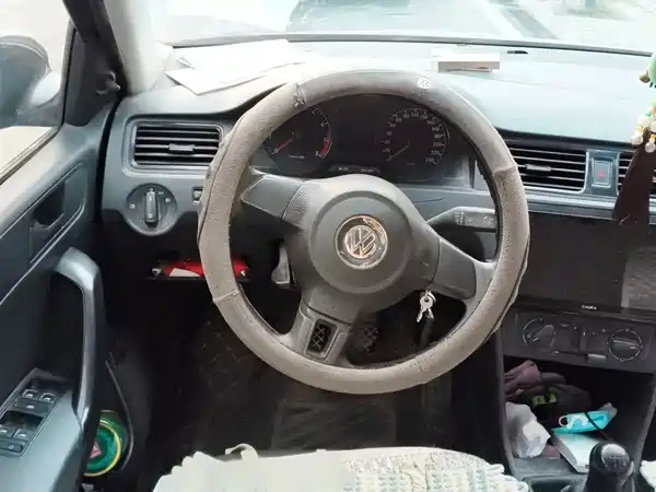 Volkswagen Santana 2015