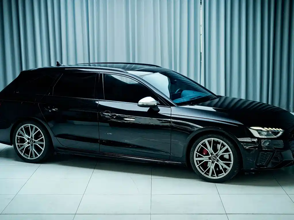 Audi S4 2024