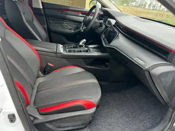 Dongfeng Yixuan MAX 2021