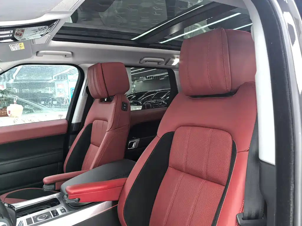 Land Rover Range Rover Sport 2021 — фото 16