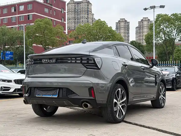 Lynk & Co 05 2020