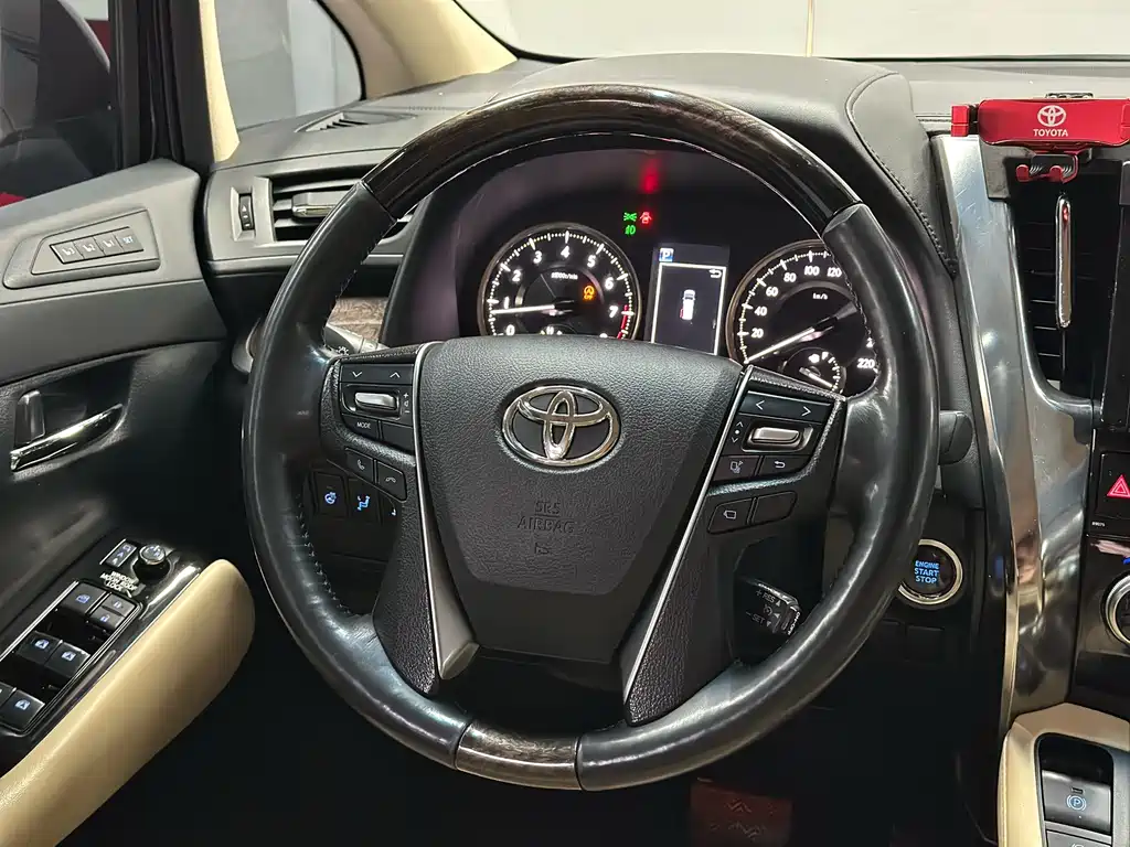 Toyota Alphard 2019 — фото 11