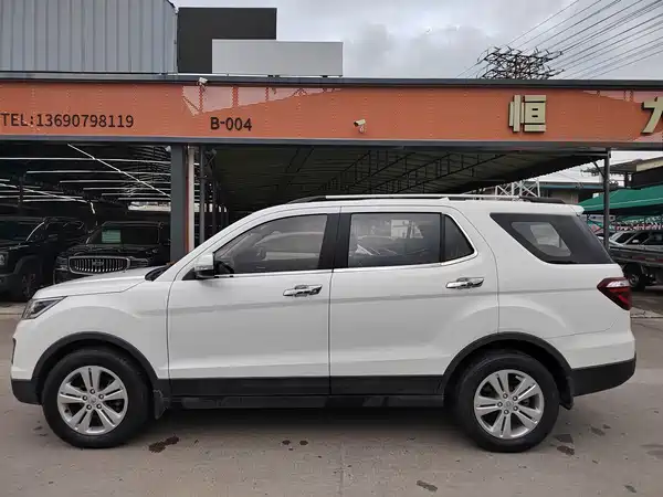 Changan Auchan CX70 2016
