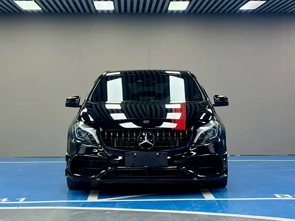 Mercedes-Benz A-Class AMG 2018 — фото 2