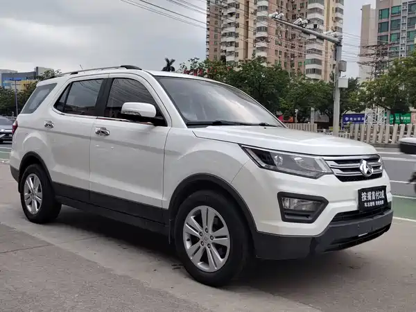 Changan Auchan CX70 2016