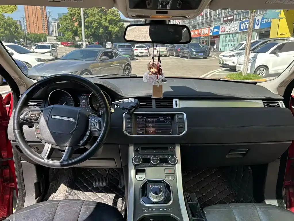 Land Rover Evoque 2016 — фото 10