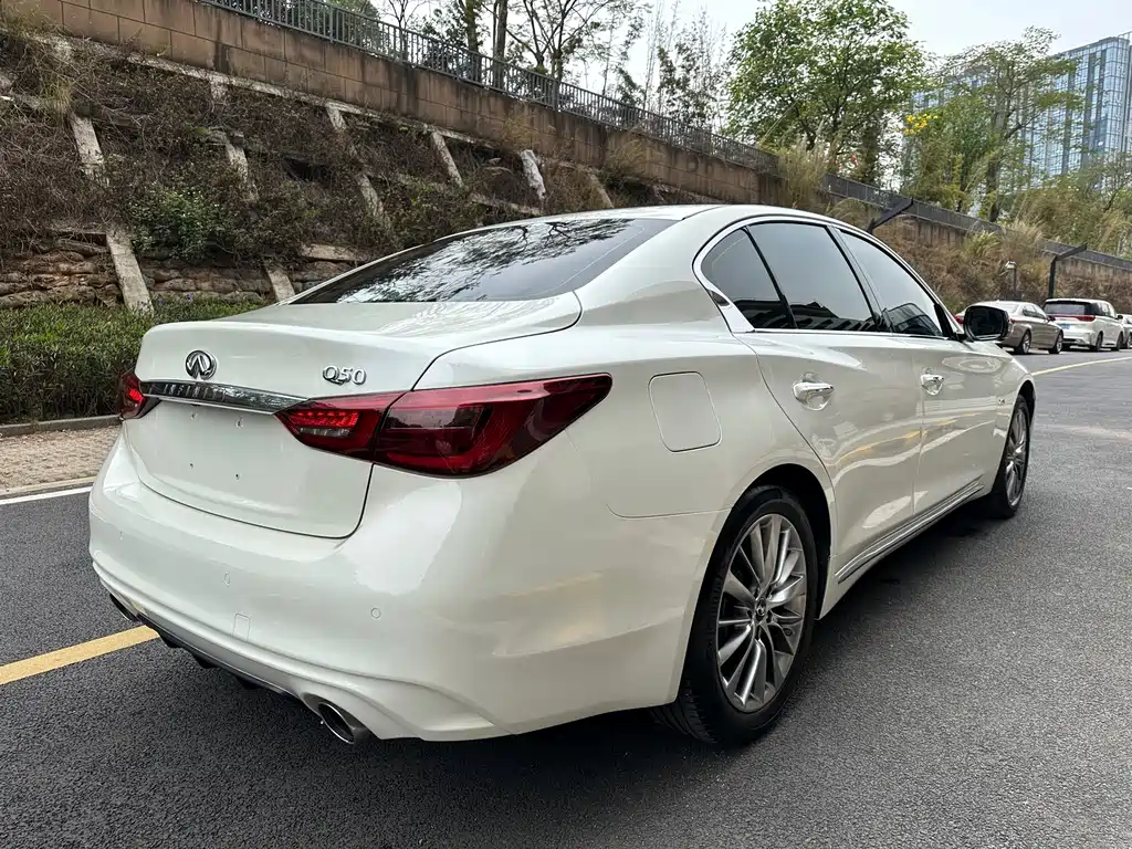 Infiniti Q50L 2019 — фото 5