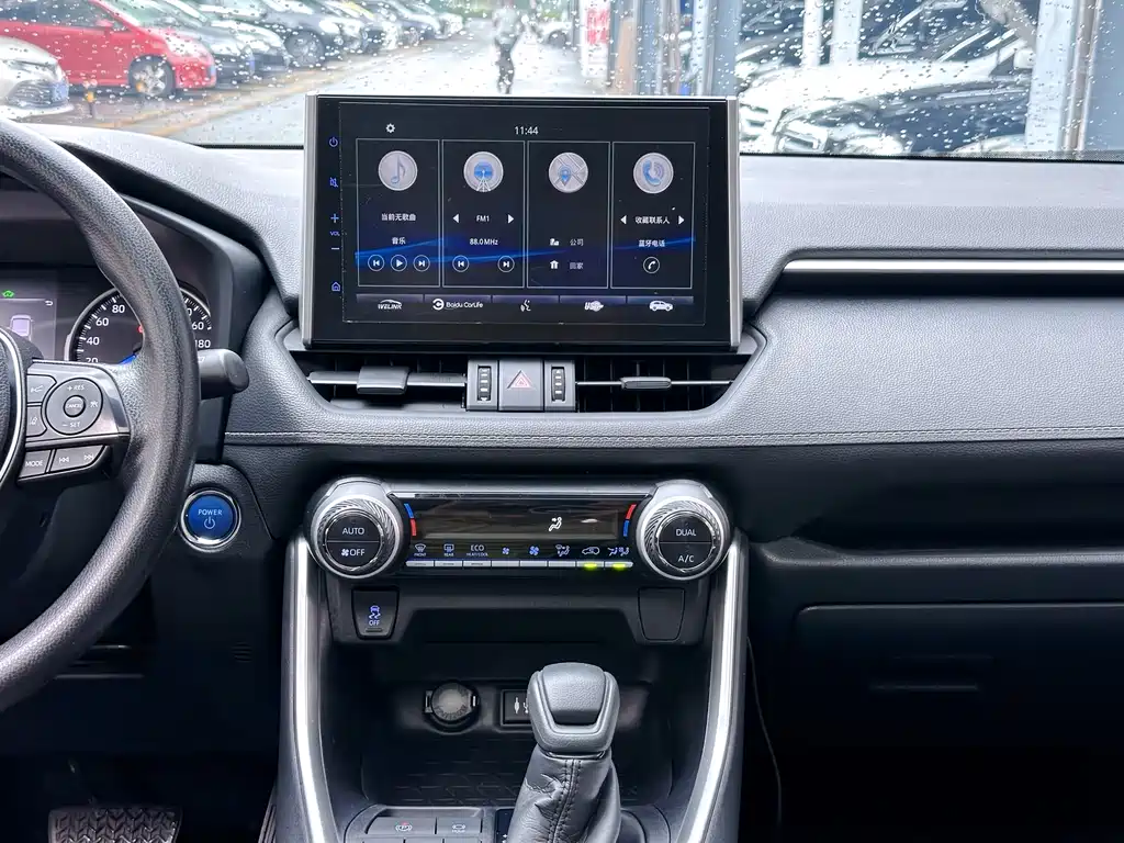 Toyota Wildlander 2020 — фото 19