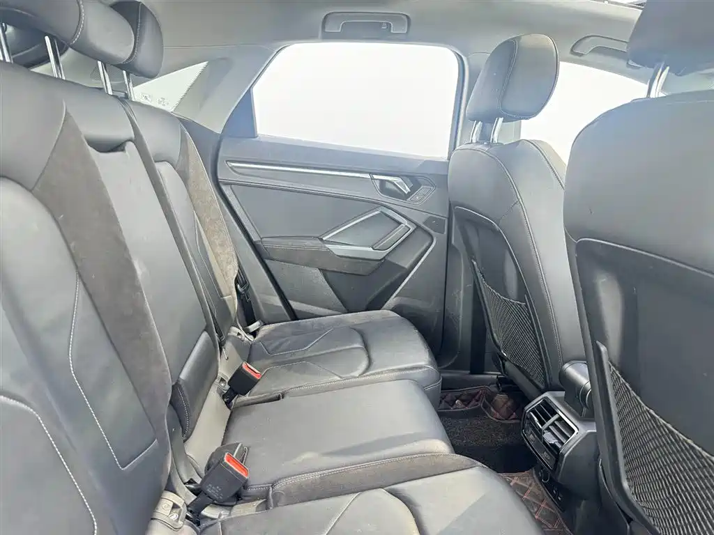 Audi Q3 Sportback 2021 — фото 8