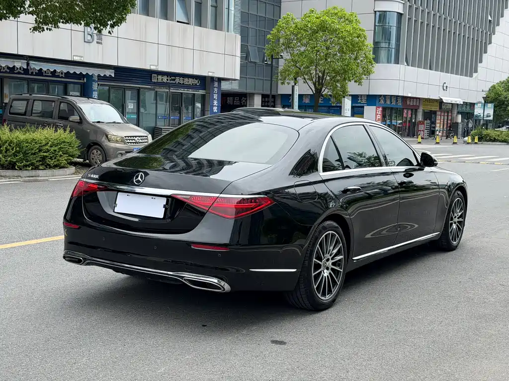 Mercedes-Benz S-Class 2025 — фото 7