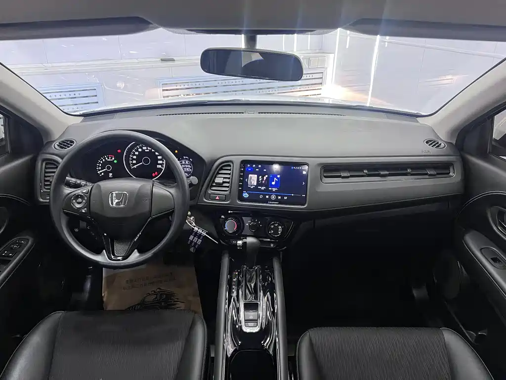 Honda Vezel 2022 — фото 15