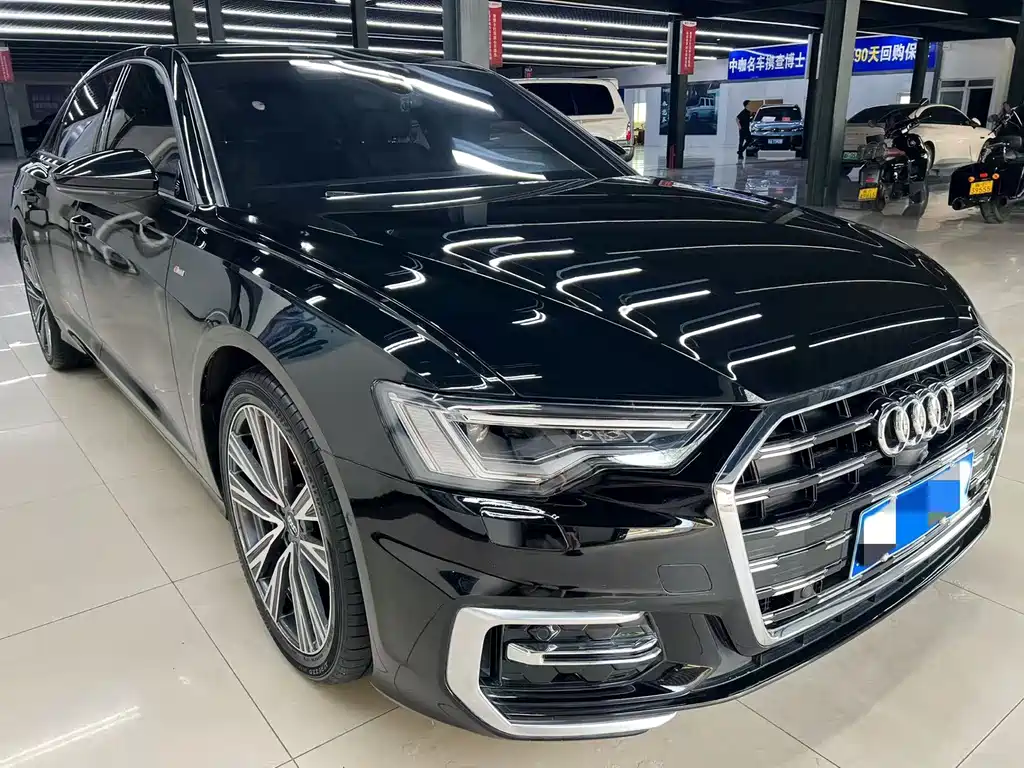 Audi A6L 2022
