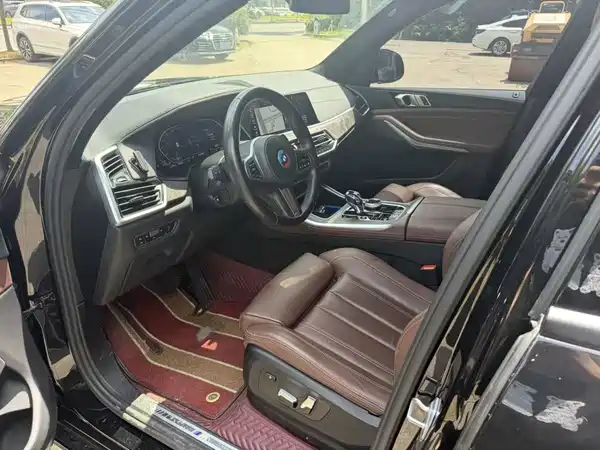 BMW X5 2021