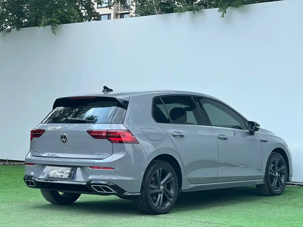 Volkswagen Golf 2022