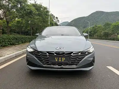 Hyundai Elantra 2022