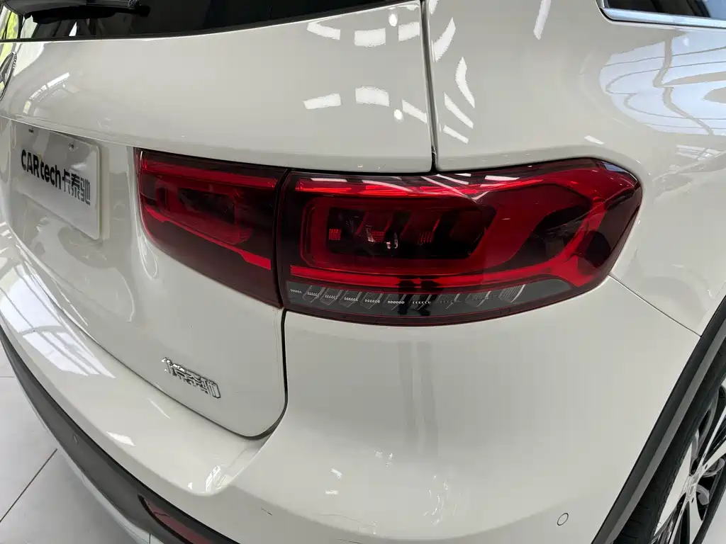 Mercedes-Benz GLB 2022 — фото 14