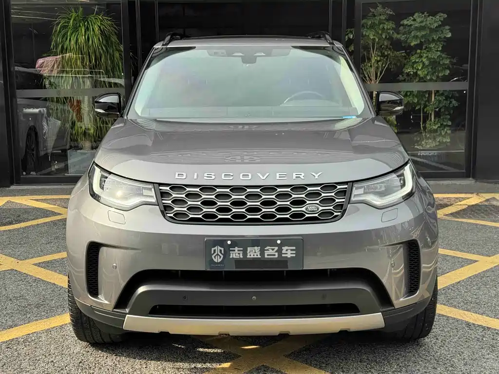 Land Rover Discovery 2025 — фото 2