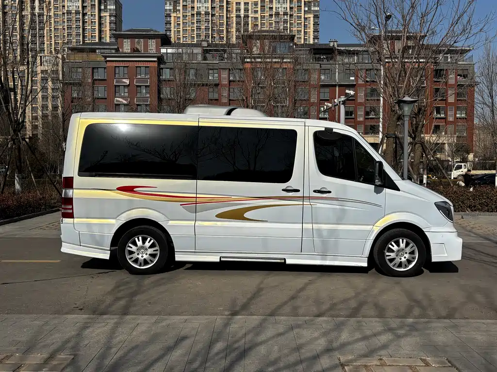 Mercedes-Benz Sprinter 2018 — фото 16