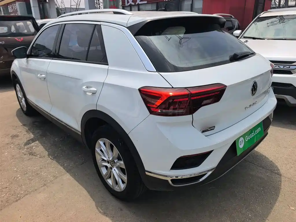Volkswagen T-Roc 2022 — фото 13