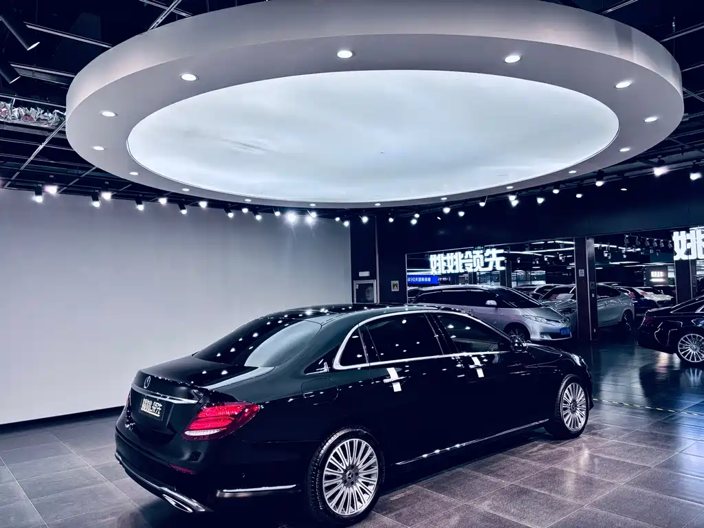 Mercedes-Benz E-Class 2020 — фото 3